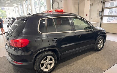Volkswagen Tiguan I, 2015 год, 1 099 900 рублей, 4 фотография