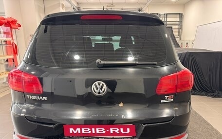 Volkswagen Tiguan I, 2015 год, 1 099 900 рублей, 5 фотография