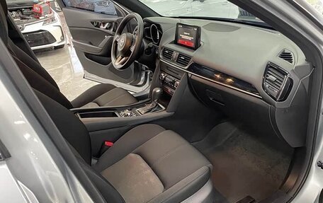 Mazda CX-4, 2022 год, 1 650 000 рублей, 10 фотография