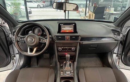 Mazda CX-4, 2022 год, 1 650 000 рублей, 9 фотография