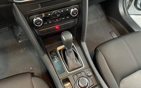 Mazda CX-4, 2022 год, 1 650 000 рублей, 8 фотография