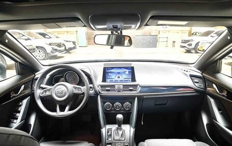 Mazda CX-4, 2022 год, 1 780 000 рублей, 8 фотография