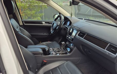 Volkswagen Touareg III, 2016 год, 2 790 000 рублей, 9 фотография