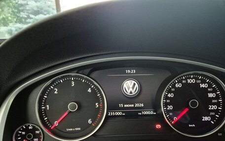 Volkswagen Touareg III, 2016 год, 2 790 000 рублей, 12 фотография