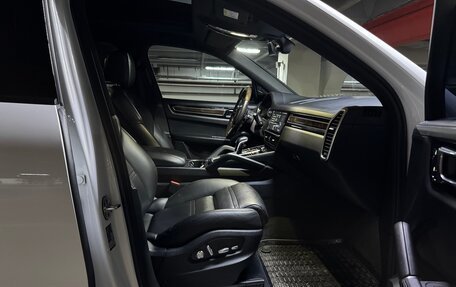 Porsche Cayenne III, 2019 год, 5 970 000 рублей, 17 фотография