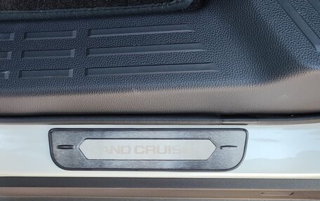 Toyota Land Cruiser Prado, 2024 год, 8 700 000 рублей, 3 фотография