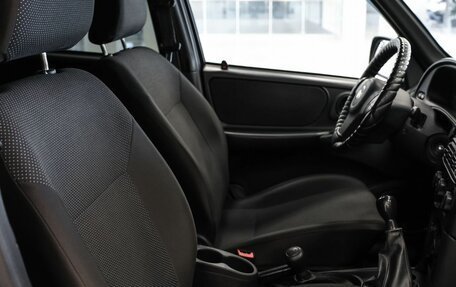 Chevrolet Niva I рестайлинг, 2018 год, 660 000 рублей, 17 фотография