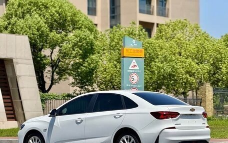 Chevrolet Monza, 2022 год, 980 000 рублей, 5 фотография