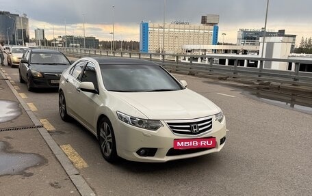 Honda Accord VIII рестайлинг, 2011 год, 1 600 000 рублей, 3 фотография