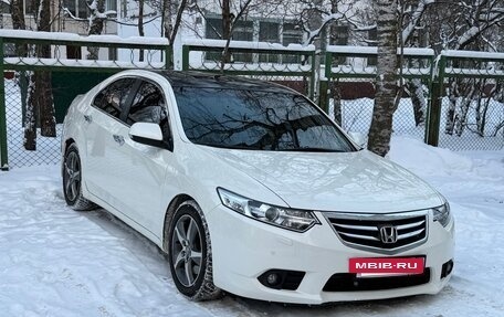 Honda Accord VIII рестайлинг, 2011 год, 1 600 000 рублей, 10 фотография