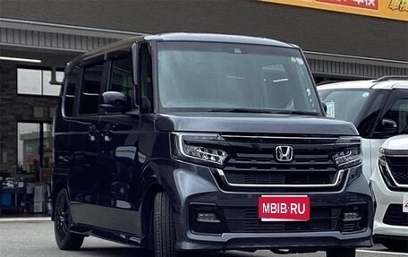 Honda N-BOX II, 2022 год, 900 000 рублей, 1 фотография