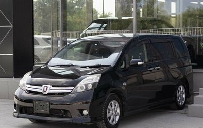 Toyota ISis I, 2012 год, 1 450 000 рублей, 1 фотография