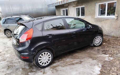 Ford Fiesta, 2015 год, 710 000 рублей, 3 фотография