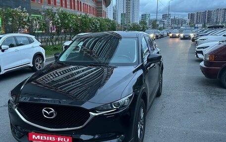 Mazda CX-5 II, 2018 год, 1 980 000 рублей, 2 фотография