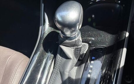 Toyota C-HR I рестайлинг, 2017 год, 1 615 000 рублей, 22 фотография