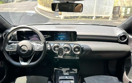 Mercedes-Benz A-Класс, 2019 год, 1 590 002 рублей, 9 фотография