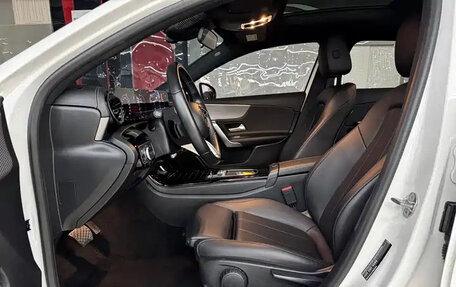 Mercedes-Benz A-Класс, 2022 год, 1 490 004 рублей, 10 фотография