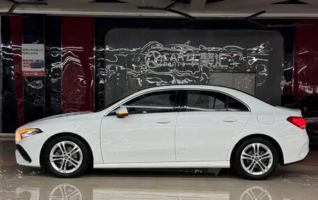 Mercedes-Benz A-Класс, 2022 год, 1 490 004 рублей, 3 фотография