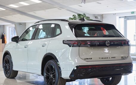 Volkswagen Tiguan, 2026 год, 4 369 000 рублей, 2 фотография