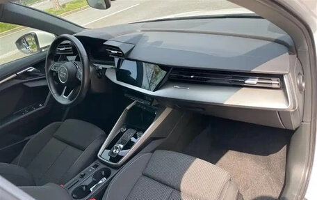 Audi A3, 2022 год, 2 000 000 рублей, 10 фотография