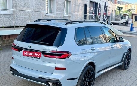 BMW X7, 2025 год, 17 000 000 рублей, 10 фотография