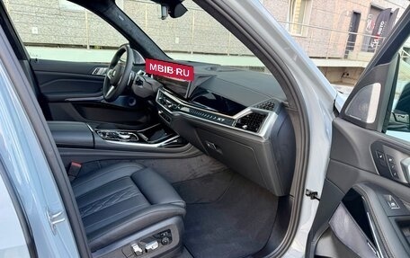 BMW X7, 2025 год, 17 000 000 рублей, 13 фотография