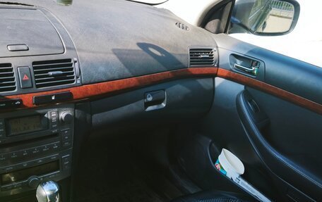 Toyota Avensis III рестайлинг, 2007 год, 600 000 рублей, 9 фотография