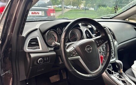 Opel Astra J, 2013 год, 815 000 рублей, 3 фотография