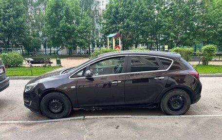 Opel Astra J, 2013 год, 815 000 рублей, 4 фотография