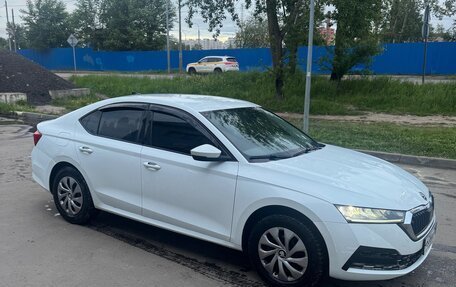 Skoda Octavia IV, 2021 год, 1 300 000 рублей, 2 фотография