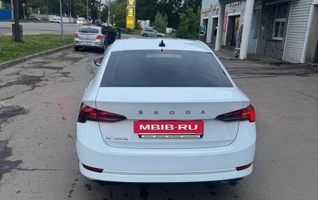 Skoda Octavia IV, 2021 год, 1 300 000 рублей, 3 фотография