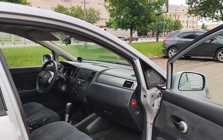 Nissan Tiida, 2010 год, 640 000 рублей, 9 фотография