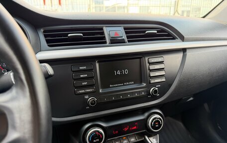 KIA Rio IV, 2019 год, 1 350 000 рублей, 15 фотография