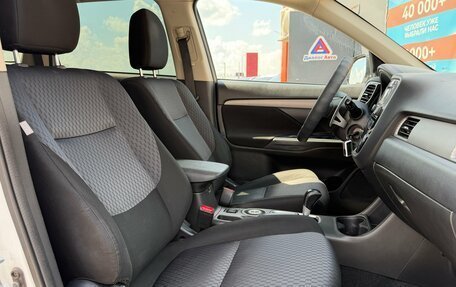 Mitsubishi Outlander III рестайлинг 3, 2013 год, 1 270 000 рублей, 20 фотография