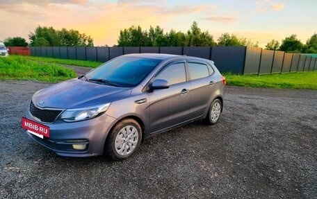 KIA Rio III рестайлинг, 2017 год, 920 000 рублей, 5 фотография