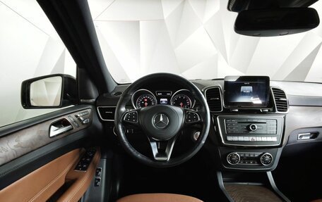 Mercedes-Benz GLS, 2017 год, 5 400 000 рублей, 19 фотография