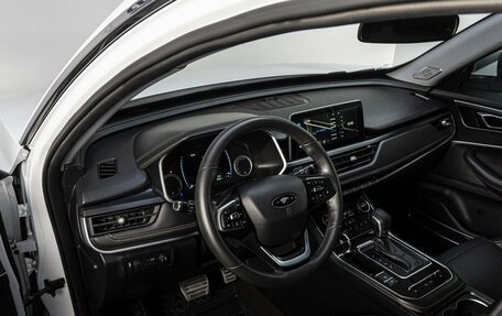 Chery Tiggo 8 Pro, 2021 год, 1 850 000 рублей, 10 фотография