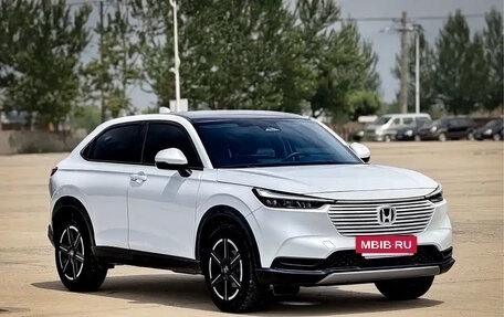 Honda Vezel, 2023 год, 1 895 000 рублей, 3 фотография