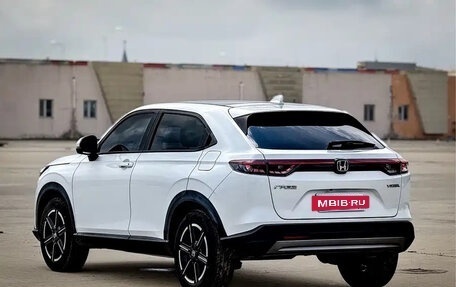 Honda Vezel, 2023 год, 1 895 000 рублей, 4 фотография
