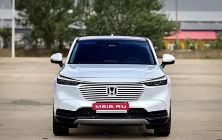 Honda Vezel, 2023 год, 1 895 000 рублей, 2 фотография