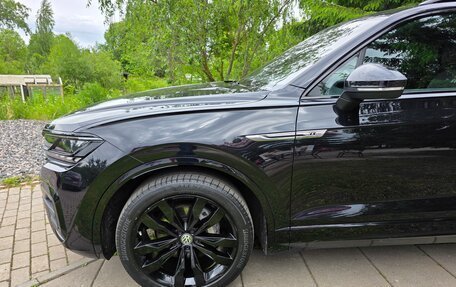 Volkswagen Touareg III, 2019 год, 5 600 000 рублей, 10 фотография