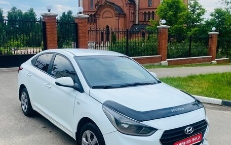 Hyundai Solaris II рестайлинг, 2018 год, 890 000 рублей, 1 фотография
