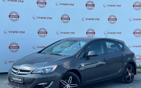 Opel Astra J, 2013 год, 649 000 рублей, 1 фотография