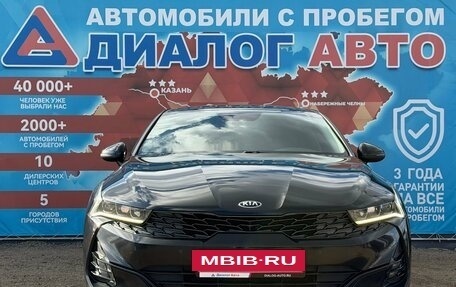 KIA K5, 2020 год, 2 200 000 рублей, 8 фотография