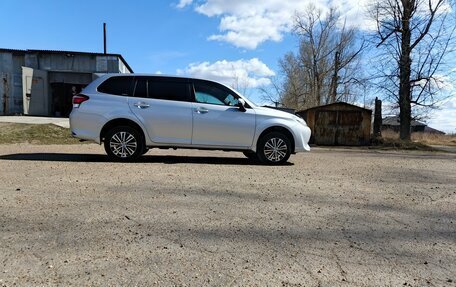 Toyota Corolla, 2016 год, 1 085 000 рублей, 6 фотография