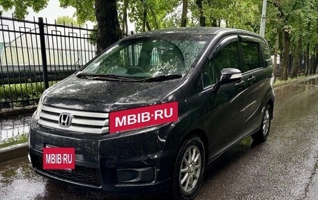 Honda Freed I, 2012 год, 1 170 000 рублей, 2 фотография