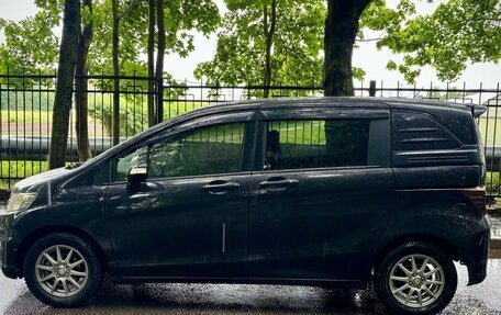 Honda Freed I, 2012 год, 1 170 000 рублей, 8 фотография