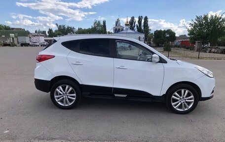 Hyundai ix35 I рестайлинг, 2010 год, 995 000 рублей, 8 фотография