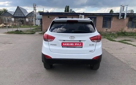 Hyundai ix35 I рестайлинг, 2010 год, 995 000 рублей, 6 фотография