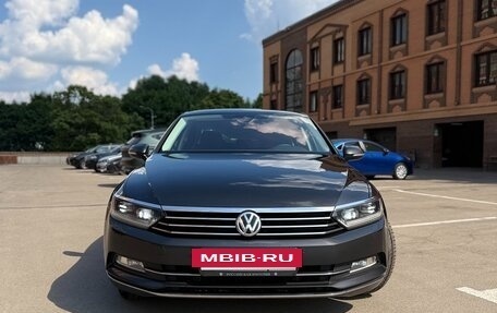 Volkswagen Passat B8 рестайлинг, 2019 год, 2 800 000 рублей, 4 фотография